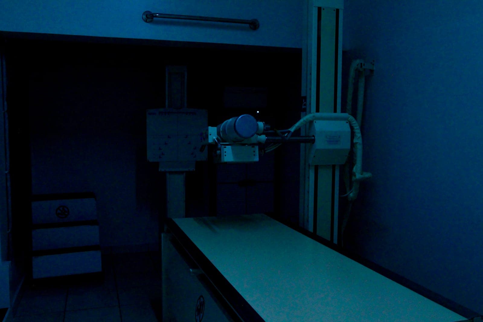 Sala de exames da clínica onde o Dr. José Victor atende em Goiânia