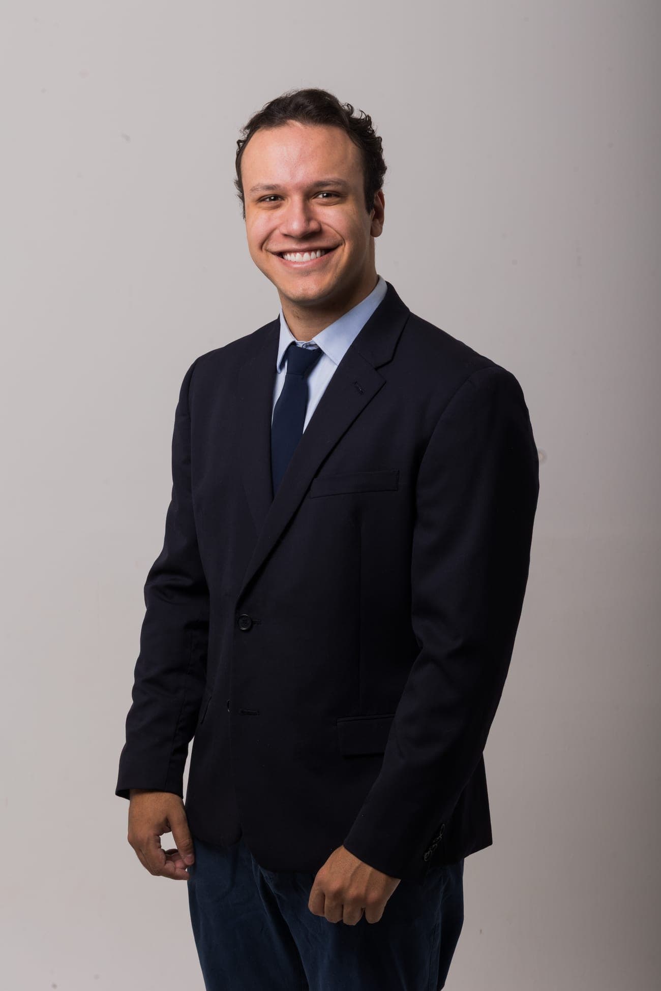 Dr. José Victor Lisboa Cardoso Gomes, médico em Goiânia, atendimento presencial e por telemedicina